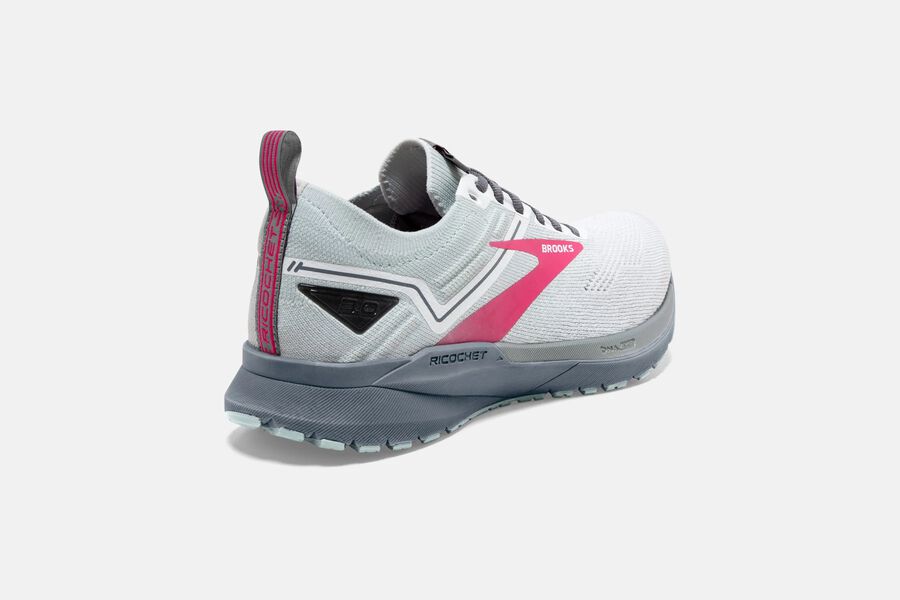 Brooks Ricochet 3 Road Loopschoenen Dames - Wit/Roze - 391062FVE